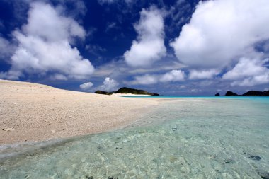 Okinawa güzel bir plaj