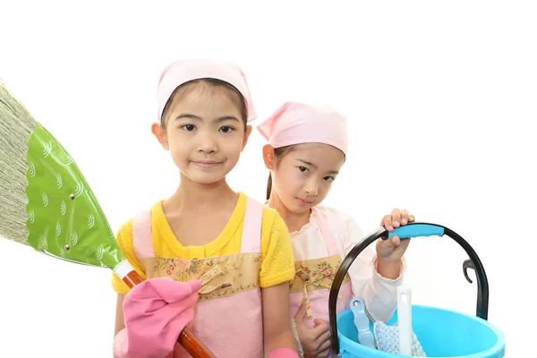 Girls cleaning — Stock Photo, Image