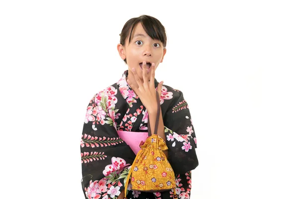 Ragazza giapponese che indossa un kimono — Foto Stock