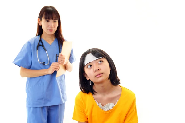 Child having physical examination — Stock Photo, Image