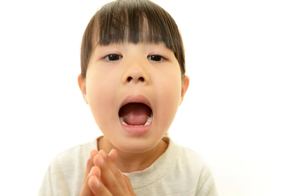 Porträt eines kleinen asiatischen Mädchens — Stockfoto