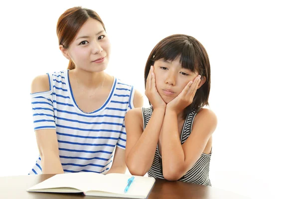 Unglückliche Mutter und Tochter — Stockfoto