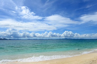 mavi deniz ve gökyüzü Okinawa