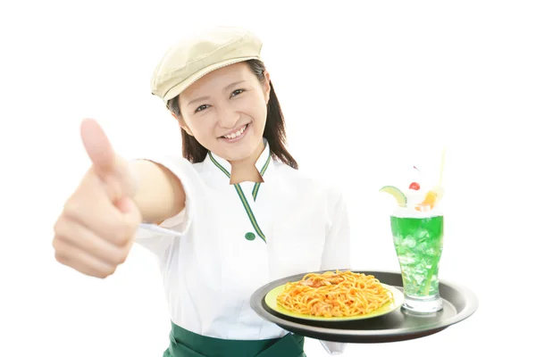Młoda kelnerka pracy — Zdjęcie stockowe