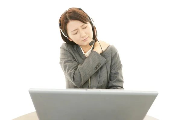 Cansado operador de call center — Fotografia de Stock