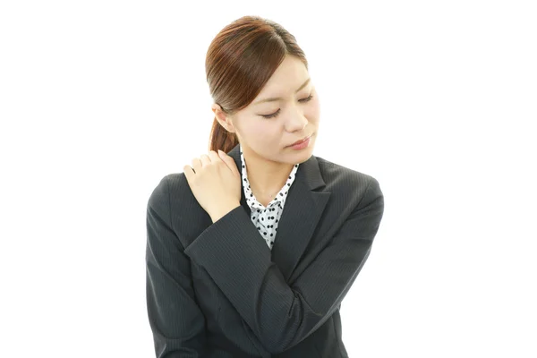 Mujer con dolor de hombro . —  Fotos de Stock