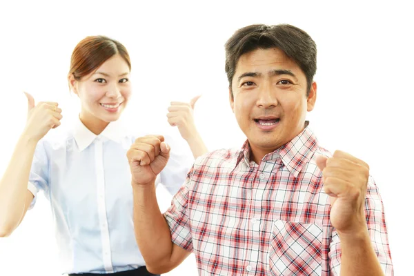 Hombre y mujer sonrientes — Foto de Stock