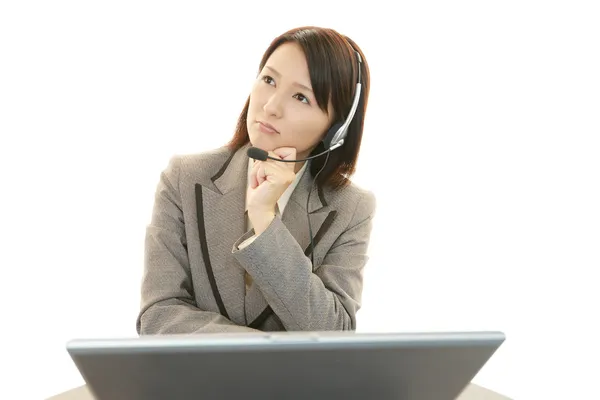 Dissatisfied call center operator — Stock Photo, Image