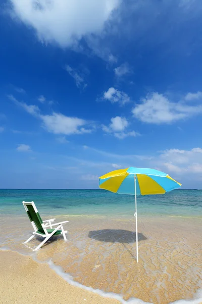 Hermosa playa en verano —  Fotos de Stock