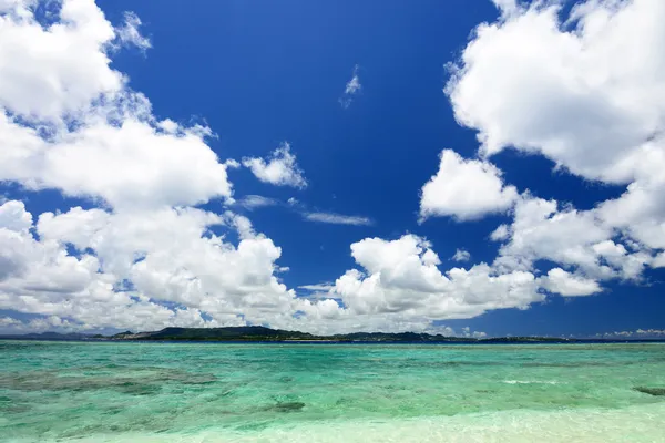 Hermosa playa — Foto de Stock