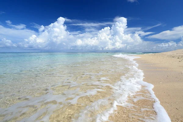 Hermosa playa — Foto de Stock