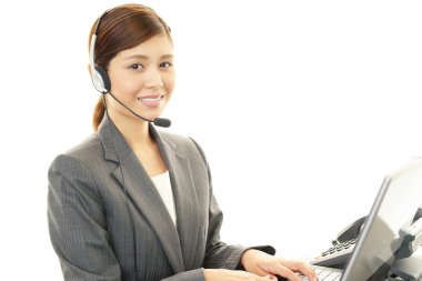 telefon operatörü gülümseyen