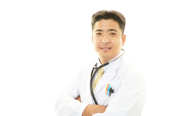 Sourire asiatique médecin — Photo