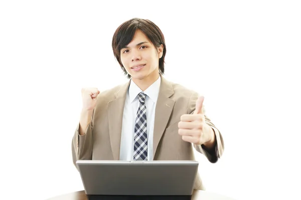 Hombre de negocios sonriente —  Fotos de Stock