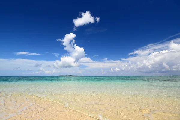 Piękna plaża — Zdjęcie stockowe