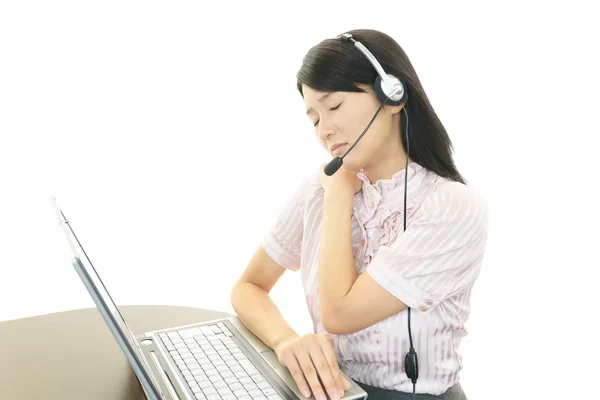 Trött call center operatör — Stockfoto