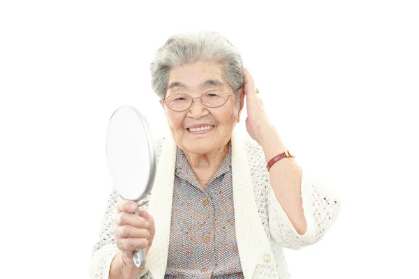 Souriante vieille femme — Photo