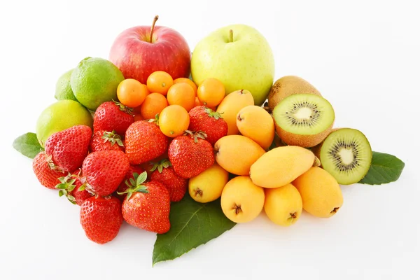 Fresh fruits — Stock Photo, Image