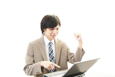 Asya işadamı gülümseyen