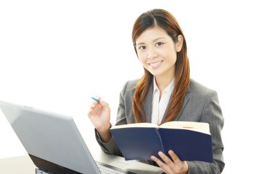 mutlu bir şekilde teşkil işçisi kadın ofis