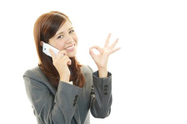 mutlu bir şekilde teşkil işçisi kadın ofis