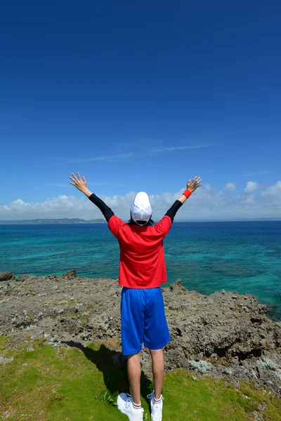 Man on the beach — Stock Photo, Image