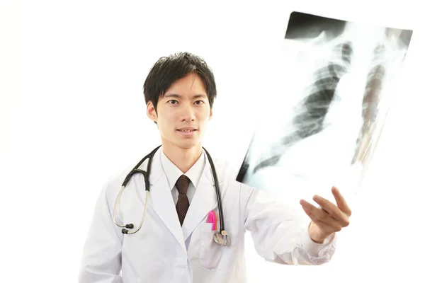 Doctor Checking X-ray — Stock Photo, Image