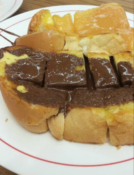 버터 설탕 및 chogolate 빵 — 스톡 사진