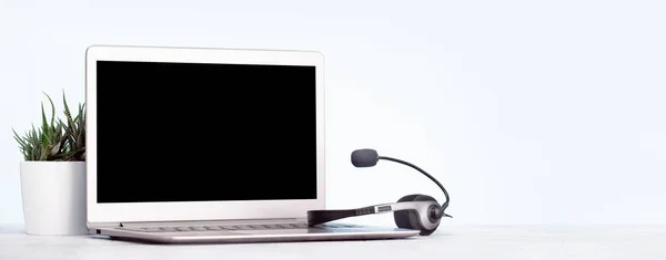 Business. voip phone in the office close up Imagem De Stock