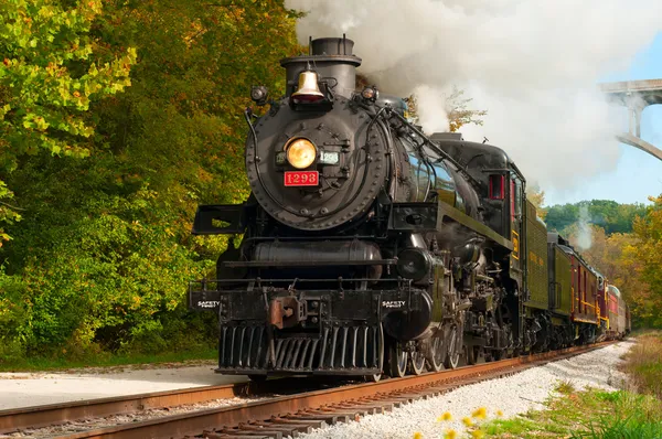 Buharlı tren kapatın — Stok fotoğraf