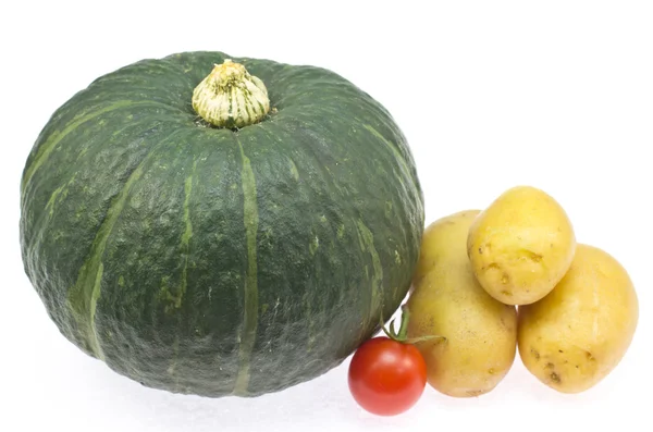 Kirschtomaten und Kartoffeln und Kürbis — Stockfoto