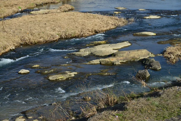 Stroom van de rivier — Stockfoto