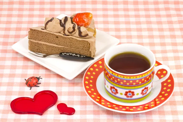 Jahodový dort krátkou a káva — Stock fotografie