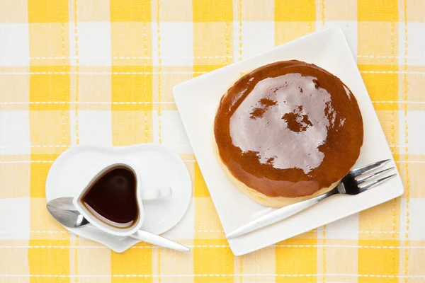 Café et gâteau au fromage — Photo