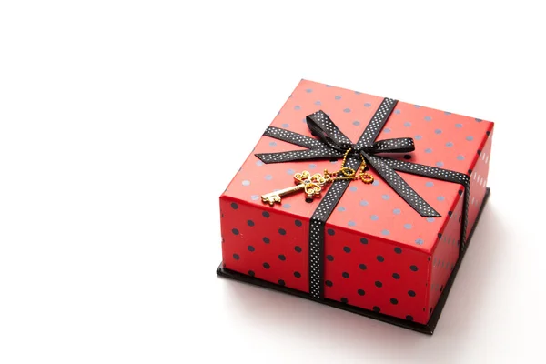 Κόκκινο κουτί δώρου — Φωτογραφία Αρχείου