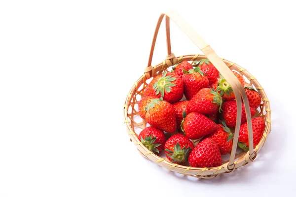 Strawberries were served in a basket — Zdjęcie stockowe