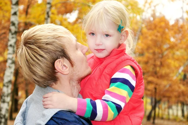 Birch forest dad blond blonde daughter hugging — Stock Photo, Image