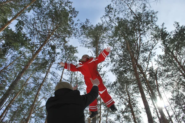 Χειμώνα στο δάσος πατέρα χάλασε γιο φέρνει στο προσκήνιο — Φωτογραφία Αρχείου