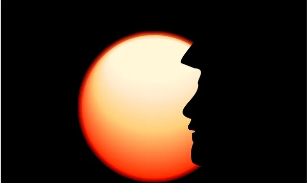 Soldier face silhouette in front of the sun — Stock Photo, Image