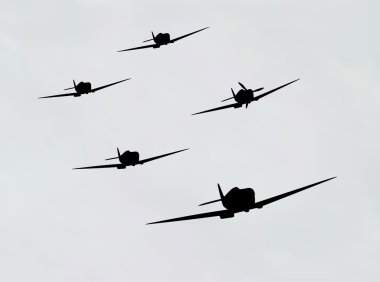 bombardıman uçağı
