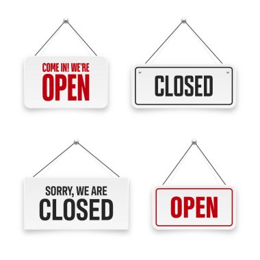 Gerçekçi açık ya da kapalı tabelalar. Kafe, restoran, bar ya da perakende mağazası için klasik kapı tabelası. Duyuru pankartı, iş ya da hizmet için bilgi tabelası. Vektör illüstrasyonu.