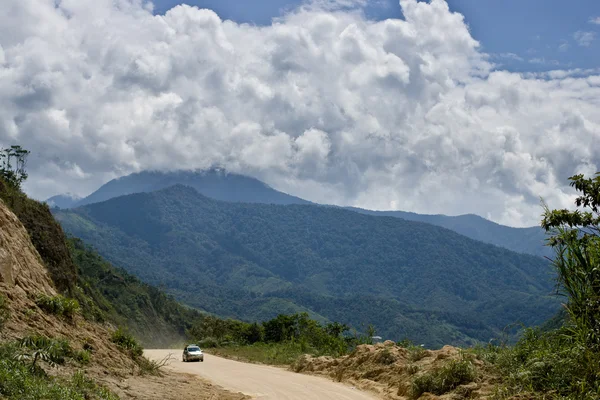 toprak yol Andes