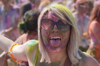 renk Holi festival kutlamak