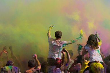 renk Holi festival kutlamak