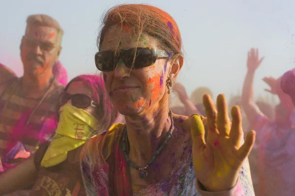 Fira holi festival av färger — Stockfoto