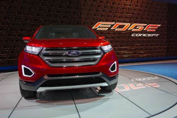 Автомобиль Ford Edge на автосалоне в Лос-Анджелесе . — стоковое фото