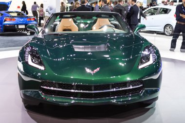 Chevrolet corvette stingray Cabrio araba la ekranda