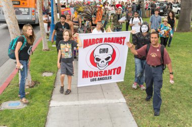protestocular sokaklarında monsanto corporation karşı yürüdü