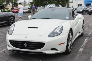 Sergi Pazar itibariyle yıllık olay supercar Ferrari ferrari gün