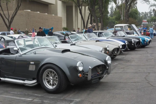 Shelby Cobra 427 on exhibition at the annual event Supercar Sunday Ferrari Day — Stock Photo, Image